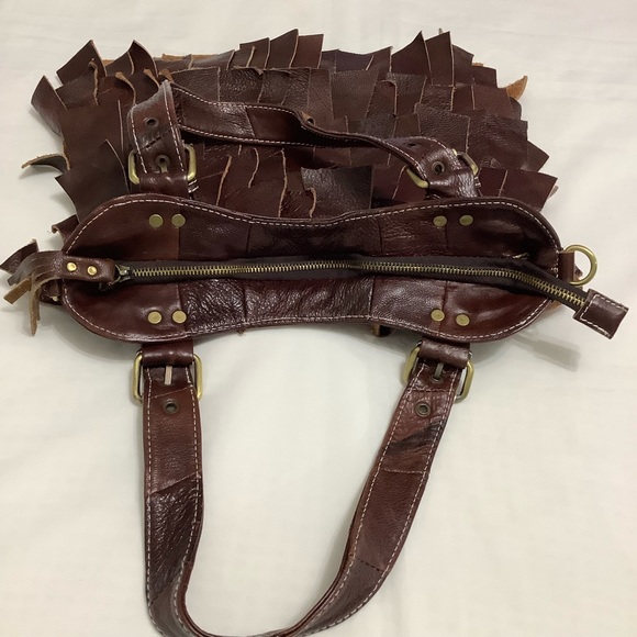 Vintage Brown Leather fringe tote bag - Picture 2 of 8